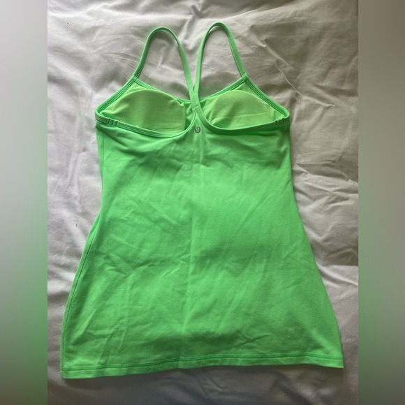 NWOT Lululemon tank - size 8 - Picture 2 of 3